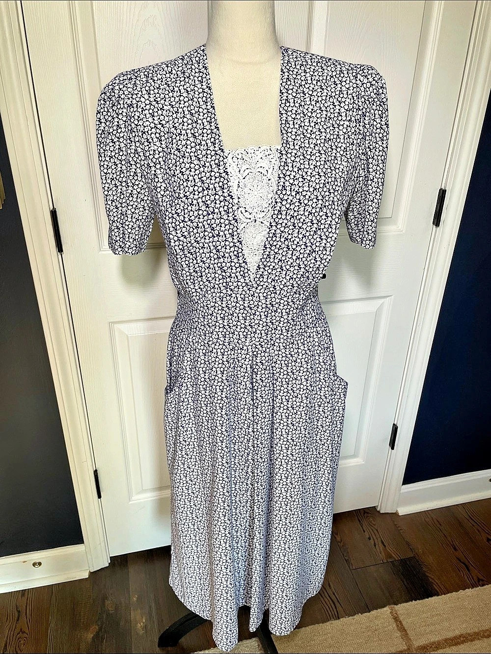 VTG Karin Stevens Floral Midi Dress Cottagecore Lace Pockets Rayon 80s